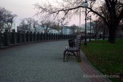 kharkiv embankment next to circus